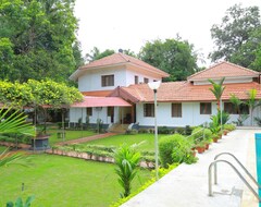Hotel Ayuryogashram (Thrissur, India)