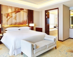 Khách sạn Sheraton Grand Zhengzhou Hotel (Zhengzhou, Trung Quốc)