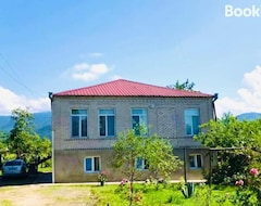 Koko talo/asunto La-marti, Idyllische Unterkunft Mit Kamin (Baghdati, Georgia)