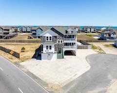 Entire House / Apartment Rum Runner | 475 Ft From The Beach | Private Pool, Hot Tub | Southern Shores (Hertford, USA)