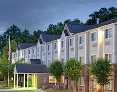 Microtel Inn By Wyndham Charlotte/University Place (Charlotte, ABD)