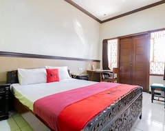 Hotel RedDoorz @ Urip Sumoharjo (Surabaya, Indonesia)