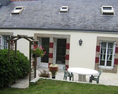 Toàn bộ căn nhà/căn hộ House In A Pastoral Setting: 2 Or 4 People (Douarnenez, Pháp)