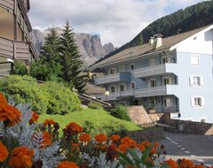 Căn hộ có phục vụ Appartamenti Sausalito (Selva in Val Gardena, Ý)