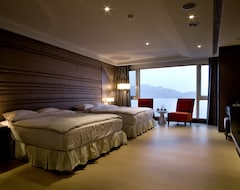 Khách sạn SPA HOME Sun Moon Lake Luxury Lakeside Hotel (Yuchi Township, Taiwan)
