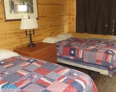 Koko talo/asunto All Tucked Inn Cabins 2 (Nixon, Amerikan Yhdysvallat)