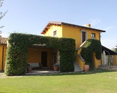 Toàn bộ căn nhà/căn hộ La Maison Radieuse (Fara in Sabina, Ý)