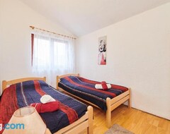 Hele huset/lejligheden Apartman Nena (Višnjan, Kroatien)