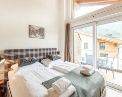 Toàn bộ căn nhà/căn hộ Spacious, Luxury Holiday Home Surrounded By Several Skiing Areas (Niedernsill, Áo)