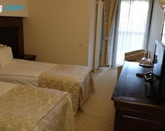 Hotel Apartament 804- Etaj 8 In Incinta Alpin Resort - Gazda Privata (Brasov, Rumunjska)