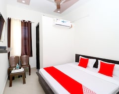 Hotelli Oyo 41865 Hotel Chanderlok (Kurukshetra, Intia)