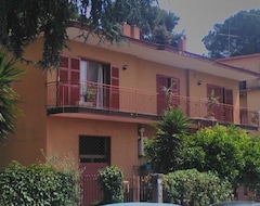 Toàn bộ căn nhà/căn hộ Appartamento In Villa Di Campagna Nel Parco Del Vesuvio (Pollena Trocchia, Ý)