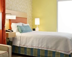 Hotelli Home2 Suites by Hilton Greensboro Airport, NC (Greensboro, Amerikan Yhdysvallat)
