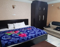 Khách sạn Orient Hotel (Abuja, Nigeria)