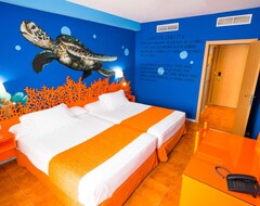 Khách sạn Diverhotel Odyssey Aguadulce (Roquetas de Mar, Tây Ban Nha)