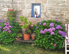 Cijela kuća/apartman Petite Maison Dans Village De Campagne, à Proximité De Sentiers De Randonnées (Landudal, Francuska)