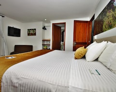Khách sạn Hotel Porton Sabaneta (Sabaneta, Colombia)