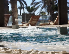 Hotel LIVVO Costa Taurito & Aquapark (Playa Taurito, Spain)