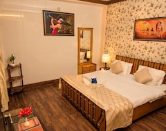 Hotelli Hotel Meenakshi Udaipur - Family Preffered Hotel (Udaipur, Intia)