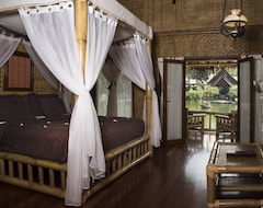 Khách sạn Kampung Sampireun Resort & Spa (Garut, Indonesia)