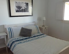 Entire House / Apartment Casita Chau, Stylish 1 Bedroom Wooden House. (Vejer de la Frontera, Spain)