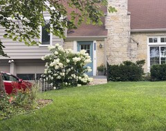 Toàn bộ căn nhà/căn hộ Modern Shorewood Hills Home (Madison, Hoa Kỳ)