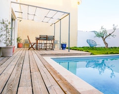 Toàn bộ căn nhà/căn hộ Sweet Private Home With Pool And 3 Rooms (Ceyras, Pháp)