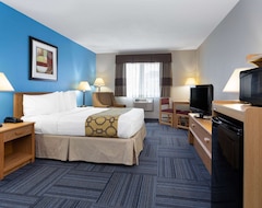Hotel Baymont by Wyndham Marinette (Marinette, USA)