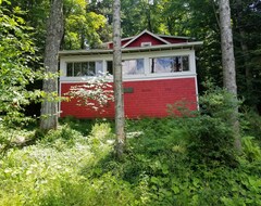 Hele huset/lejligheden Seasonal 3 Bedroom Camp, With Private Dock, Cable Tv, Propane Grill (Johnstown, USA)
