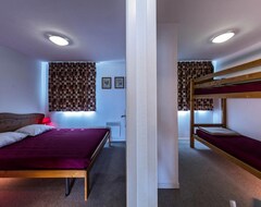 Koko talo/asunto Residence Le Clos Des Fontaneilles - 3 Rooms 6 People (Les Angles, Ranska)