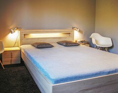Khách sạn 2 Bedroom Accommodation In Wronki (Wronki, Ba Lan)