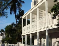 Hotel The Landing (Dunmore Town, Bahamas)