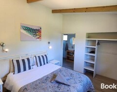 Bed & Breakfast Caracal Cottage (Plettenberg Bay, Južnoafrička Republika)