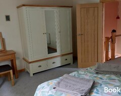 Tüm Ev/Apart Daire Newly Built Two Bedroom Cottage Up A Country Lane, Perranporth (Perranporth, Birleşik Krallık)