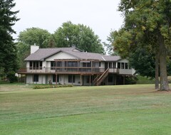 Toàn bộ căn nhà/căn hộ Scenic Home On Golf Course & Ski Resort (Wabasha, Hoa Kỳ)