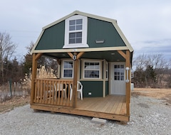 Hele huset/lejligheden Tiny Cabin On The Farm (Plattsburg, USA)