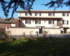Toàn bộ căn nhà/căn hộ Gîtes Des Jacques - Romaneche-thorins (Romanèche-Thorins, Pháp)