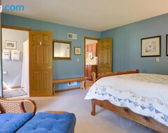 Casa/apartamento entero Calm Stewartstown Cottage On 90 Acres With Barn (Lancaster, EE. UU.)