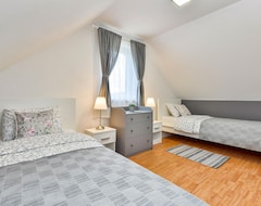 Toàn bộ căn nhà/căn hộ 2 Bedroom Accommodation In Radovan (Ivanec, Croatia)