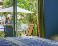 Hotel Sabas Beach Resort (La Libertad, El Salvador)
