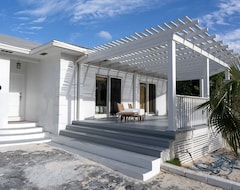 Hele huset/lejligheden C Breeze 4 Bedroom Home (South Palmetto Point, Bahamas)
