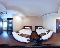 Khách sạn Hotel Seasons Riverside (Viêng Chăn, Lào)