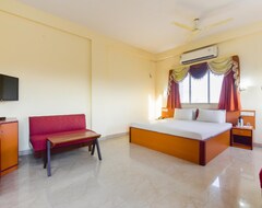 Khách sạn SPOT ON 36099 United-21 Beach View (Mandarmoni, Ấn Độ)