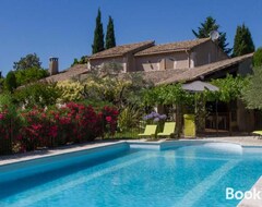 Cijela kuća/apartman Maison De Campagne Au Charme Provencal (Saint-Remy, Francuska)