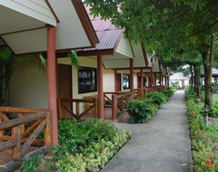 Khách sạn Phi Phi Rimlay Cottage (Koh Phi Phi, Thái Lan)