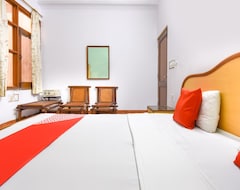 Khách sạn OYO 70978 11 Inn (Ludhiana, Ấn Độ)