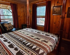 Entire House / Apartment Cottage #3 At Living Springs Resort Mt. Lassen (Mill Creek, USA)