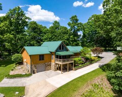 Toàn bộ căn nhà/căn hộ Appalachian Mtn. Lodge, Views, Private, Fiber Wifi (Unicoi, Hoa Kỳ)