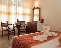 Lomakeskus Benthota High Rich Resort (Bentota, Sri Lanka)
