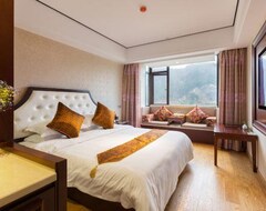 Hotel Boyi Mengqin (Dongyang, China)